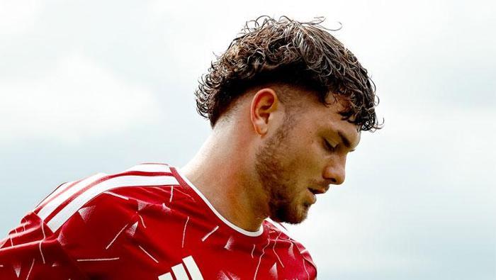 Harvey Elliot ---> Valencia