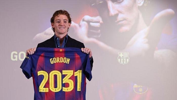 11 - ANTHONY GORDON