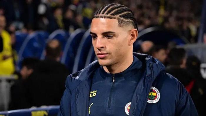 CARLOS KİRALIK GİTTİ