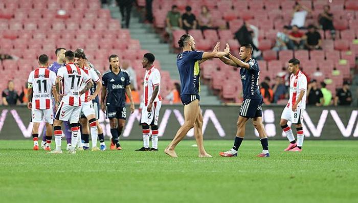 Fenerbahçeye Süper Ligden stoper Transfer için görüşmeler sürüyor