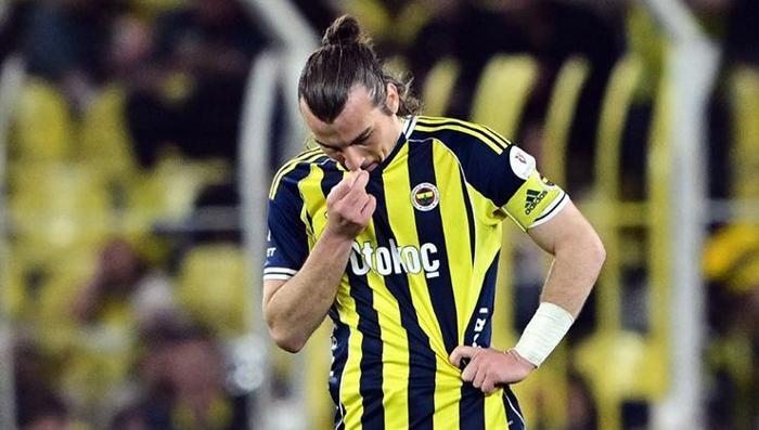 Fenerbahçeye Süper Ligden stoper Transfer için görüşmeler sürüyor