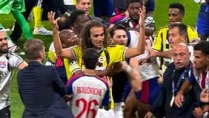 ÖZEL | UEFA, soruşturma açtı peki şimdi ne olacak Guendouzi ve Greenwood ne kadar ceza alacak 5 maça kadar...