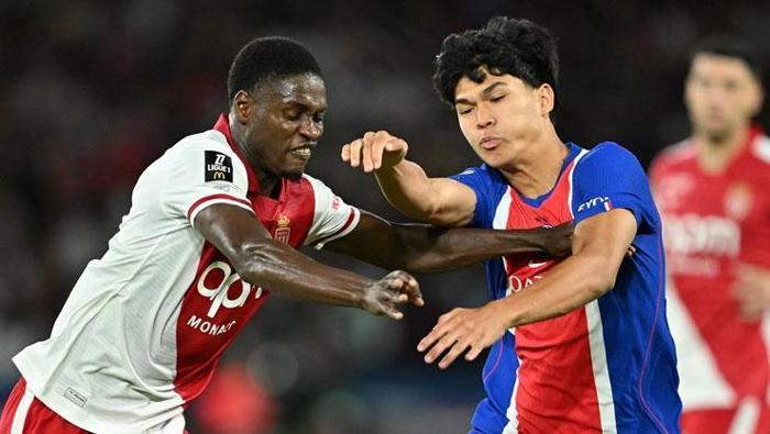 PSG 2. YARIDA DAĞILDI