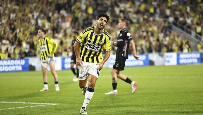 Fenerbahçede İsmail Kartal neşteri vurdu Derbi sonrası 4 yıldıza kesik