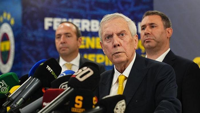 Fenerbahçede Aziz Yıldırım küplere bindi Bir daha görmeyeceğim