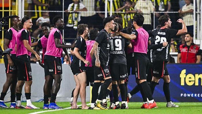 Beşiktaş - Erzurumspor maçı canlı izle | BJK ERZURUM maçı şifresiz (Süper Lig maçı canlı yayın)