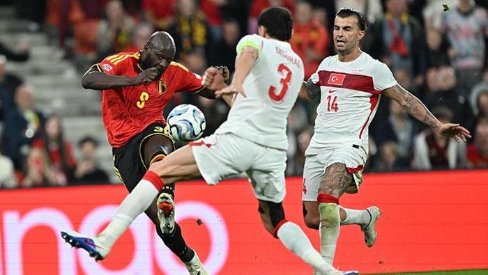 LUKAKU ŞÜPHECİLERİ SUSTURDU