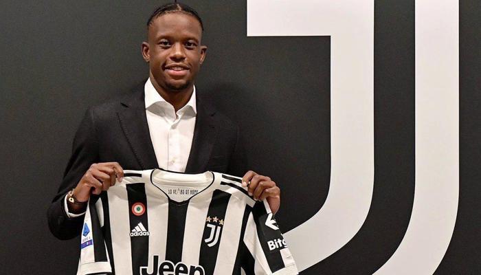 Juventus, Denis Zakaria'yı kadrosuna kattığını açıkladı