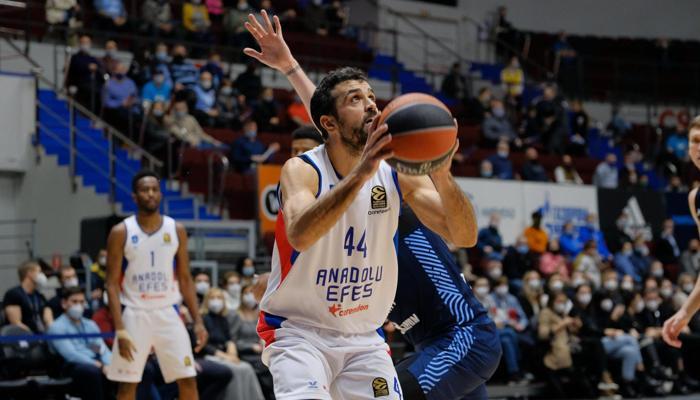 (ÖZET) Zenit - Anadolu Efes maç sonucu: 76-67