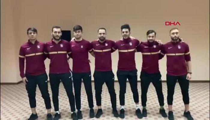 Ofsporlu futbolculardan geciken ödemelere şarkılı sitem