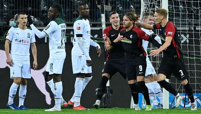 Freiburg, Borussia Mönchengladbach'ı paramparça etti!