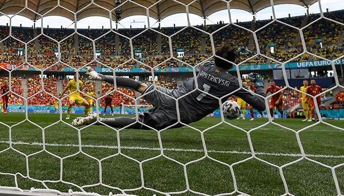 EURO 2020'de kullanılan 5 penaltının 4'ü golle sonuçlanmadı