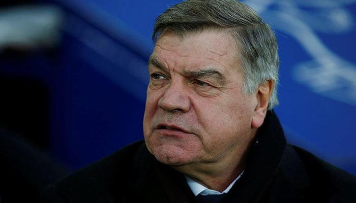 Okay Yokuşlu'nun hocası ayrılıyor