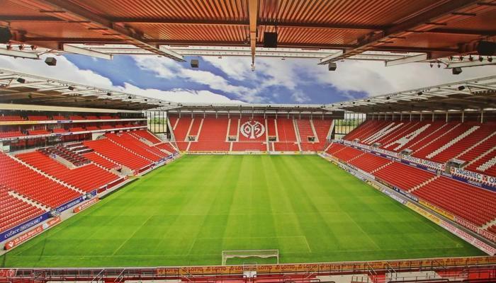 Mainz 05 Stadı'nın adı ne? Mainz 05 Stadı nerede, kapasitesi ne kadar? Mainz 05 Stadı kaç kişilik?