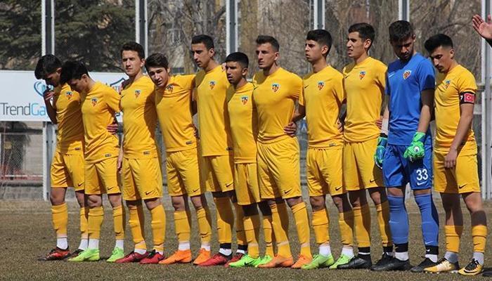 U-19 | İ.M.Kayserispor: 3- D.G.Sivasspor: 0