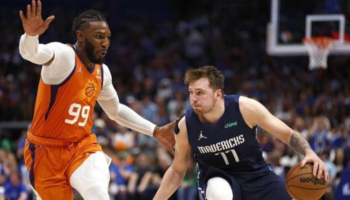 Dallas, Phoenix karşısında 2-2'yi yakaladı