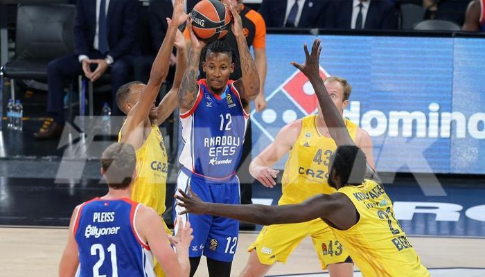 (ÖZET) Anadolu Efes - ALBA Berlin maç sonucu: 78-74