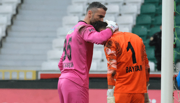 Giresun'da güzel görüntüler! Gözyaşlarını tutamayan kaleciyi, rakibi teselli etti