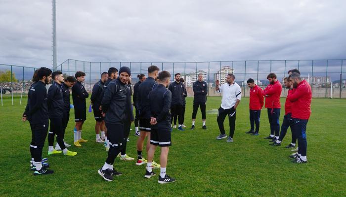 Ümit Karan neşteri vurdu