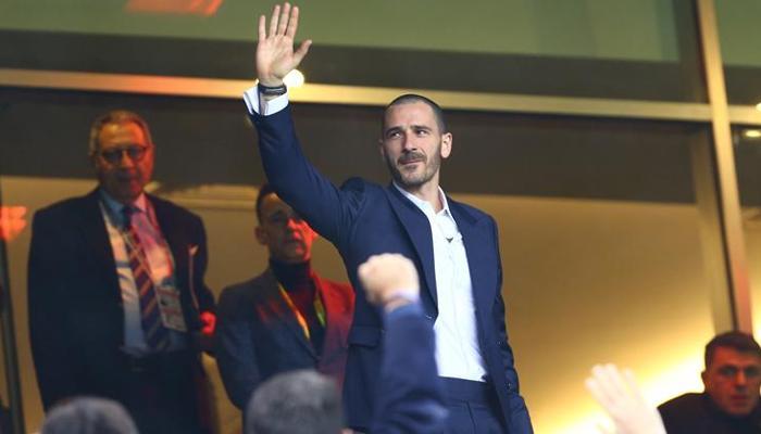 Bonucci sağlık kontrolü sonrası imzalıyor