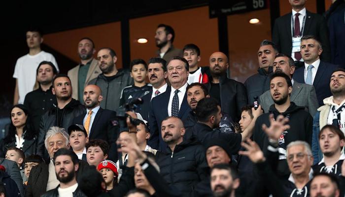 Beşiktaş Başkanı Hasan Arat'ın özel misafirleri