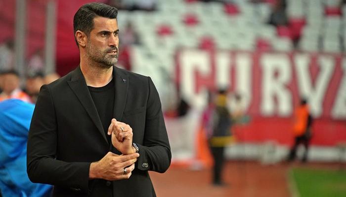Antalyaspor mağlubiyeti sonrası Hatayspor Teknik Direktörü Volkan Demirel: Düşme hattının içinde olmamız üzüyor