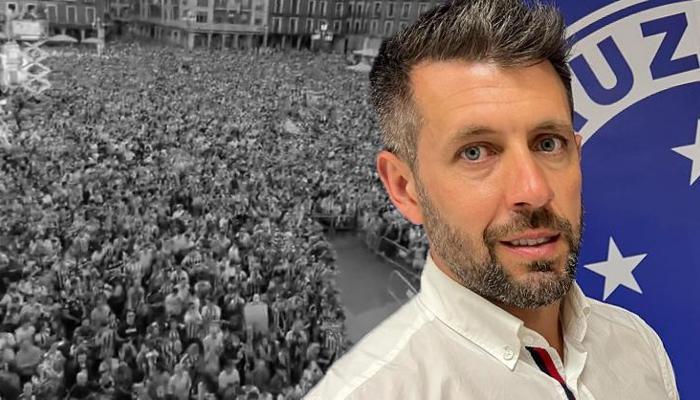 Şampiyonluk kutlamasında kendi kendini istifaya çağırdı!