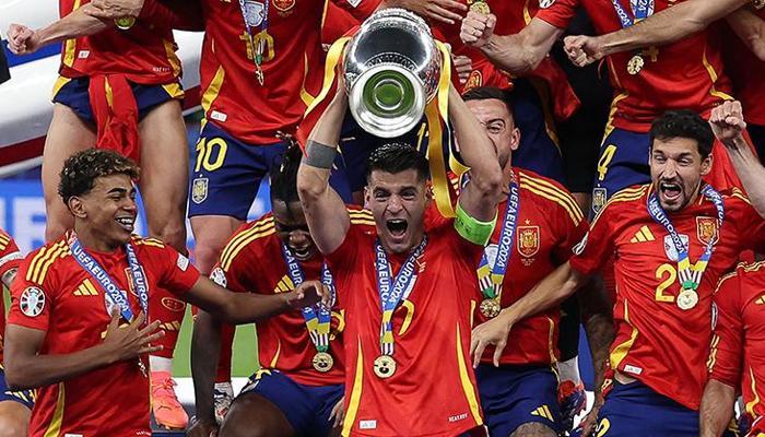İspanya, 4. kez Avrupa Şampiyonu!