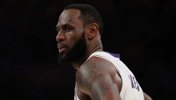LeBron James, NBA takımını satın alıyor