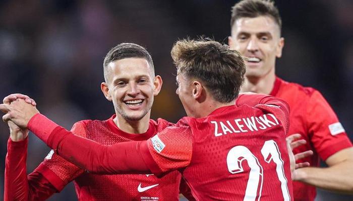 Polonya, İskoçya'yı Szymanski sayesinde devirdi