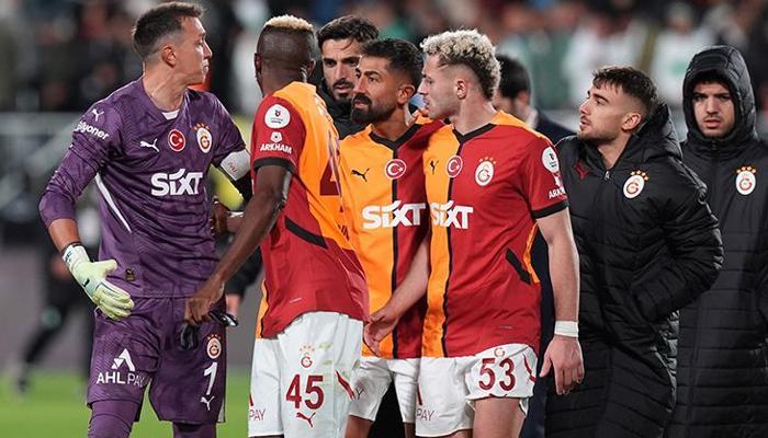 Galatasaray'dan gergin anlar! Muslera ile Kerem...