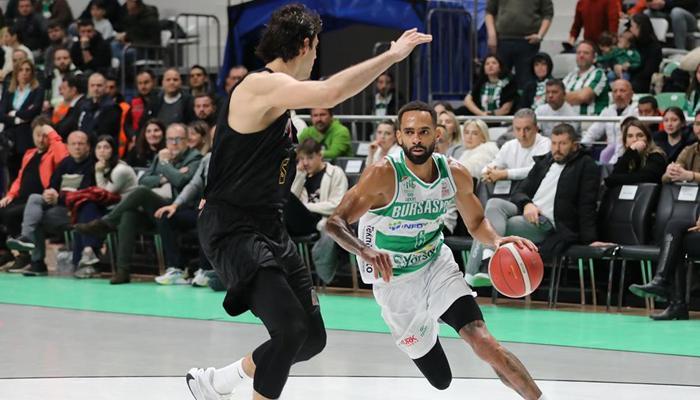 Mersin, Bursa deplasmanında galip