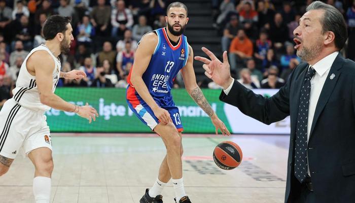 Efes'ten Real'e yine geçit yok!