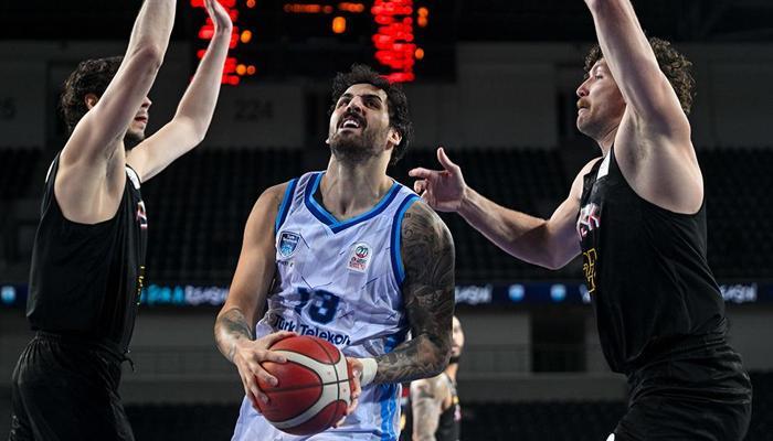 Türk Telekom son çeyrekte açıldı