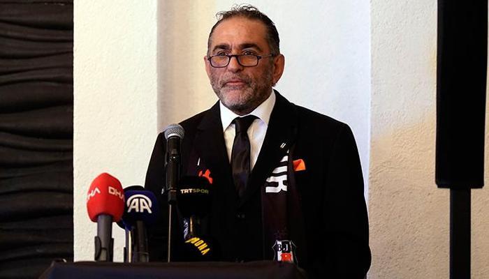Beşiktaş Başkan Adayı Gürkan Aksoy, yönetim kurulunu tanıttı