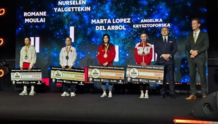 Milli boksörlerden 9 madalya