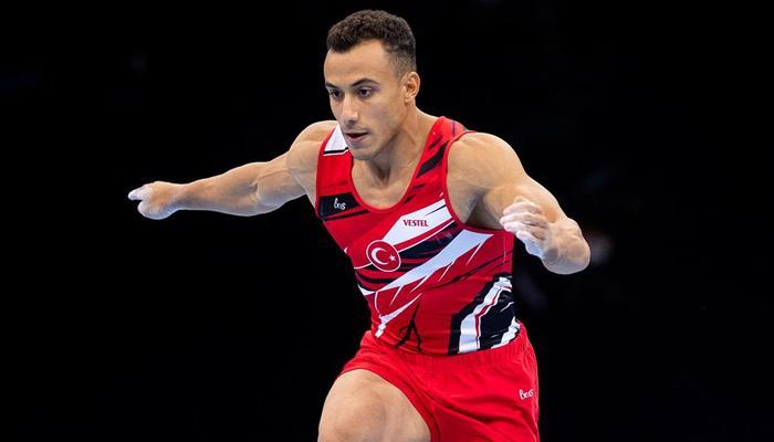 Adem Asil'den altın madalya!