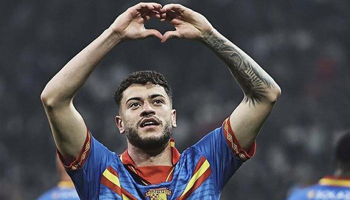 Alman devi, Romulo için gözünü karattı