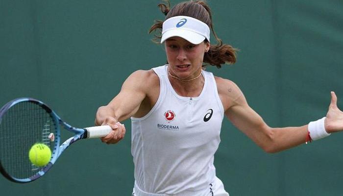 Milli tenisçi Zeynep Sönmez, Wimbledon'a veda etti
