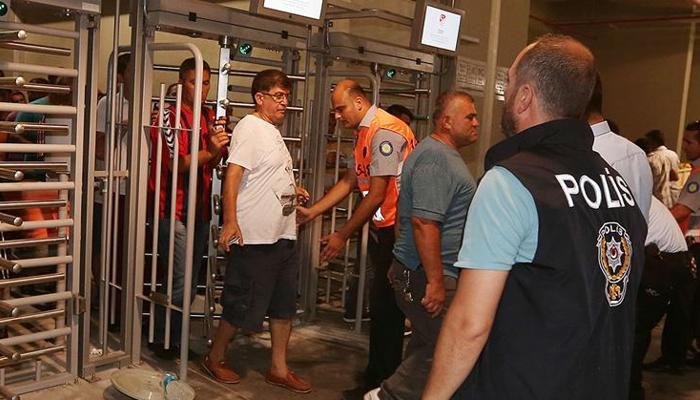 TFF'den taraftarlara müjde: Maçlara kimlikle girilebilecek