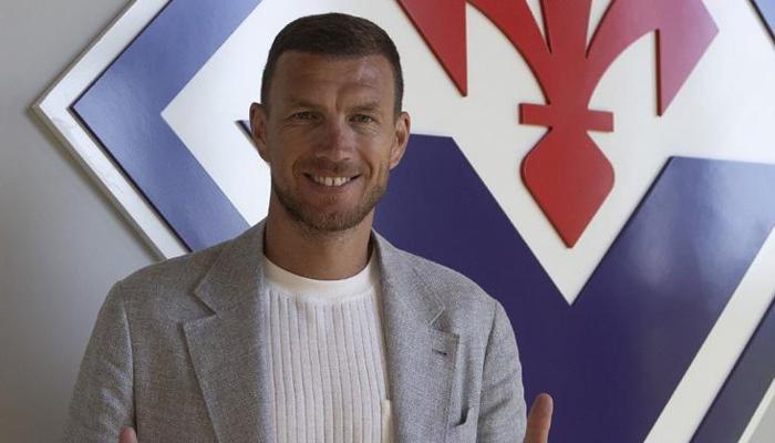 Fiorentina, Dzeko'yu resmen açıkladı