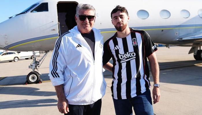 Orkun Kökçü için statta imza töreni