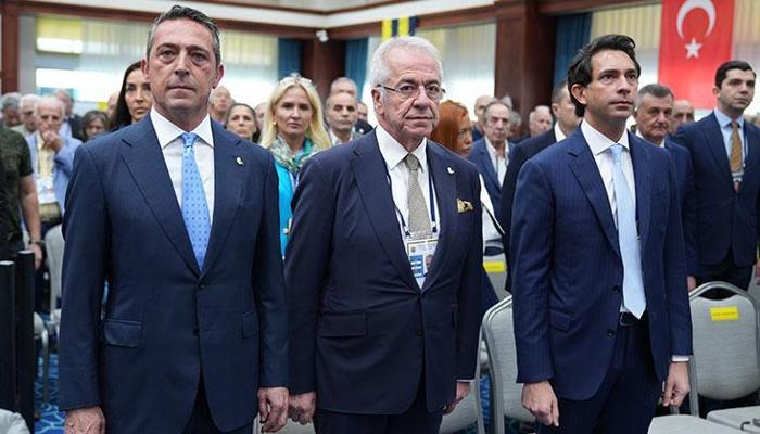 Fenerbahçe yönetiminde ayrılık! Resmen açıklandı