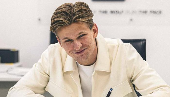 Wolverhampton, David Moller Wolfe'u kadrosuna kattı