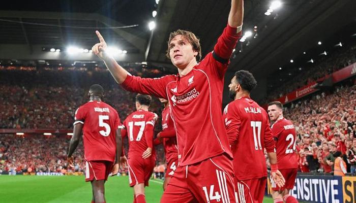 Liverpool, Premier Lig'e 3 puanla başladı!