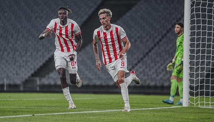 Boluspor İstanbul'da Keçiörengücü'nü 2-1'le geçti