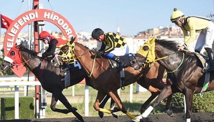 Bakırköy Kaymakamlığı Koşusu’nda galibiyete Firebender ulaştı