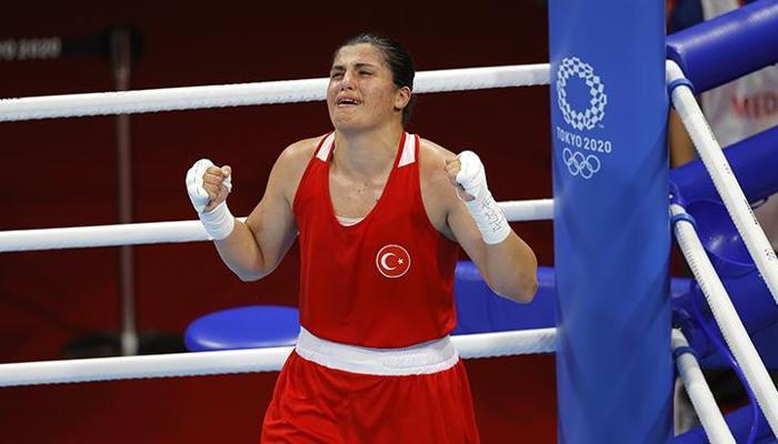 Busenaz Sürmeneli'den eleştirilere yanıt