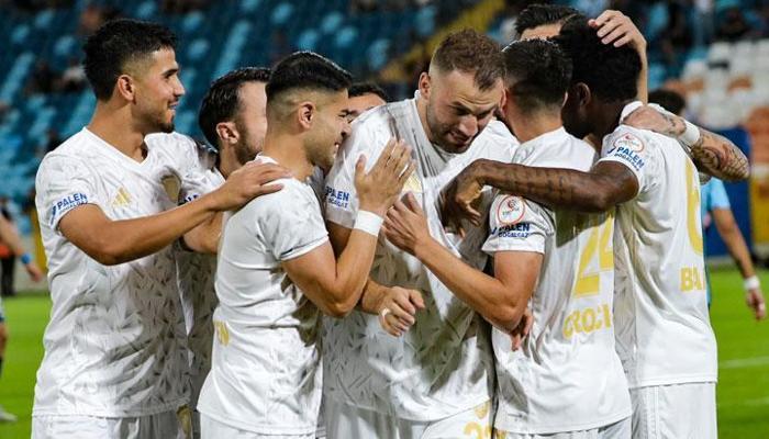 Erzurumspor FK Adana'da 3 puanı 3 golle aldı