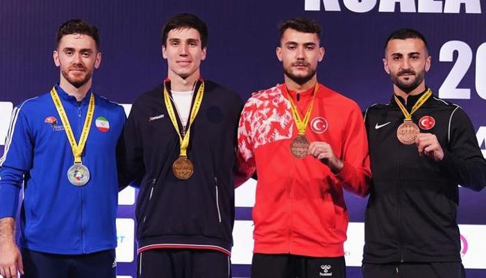 Karate'de Malezya'da üç madalya